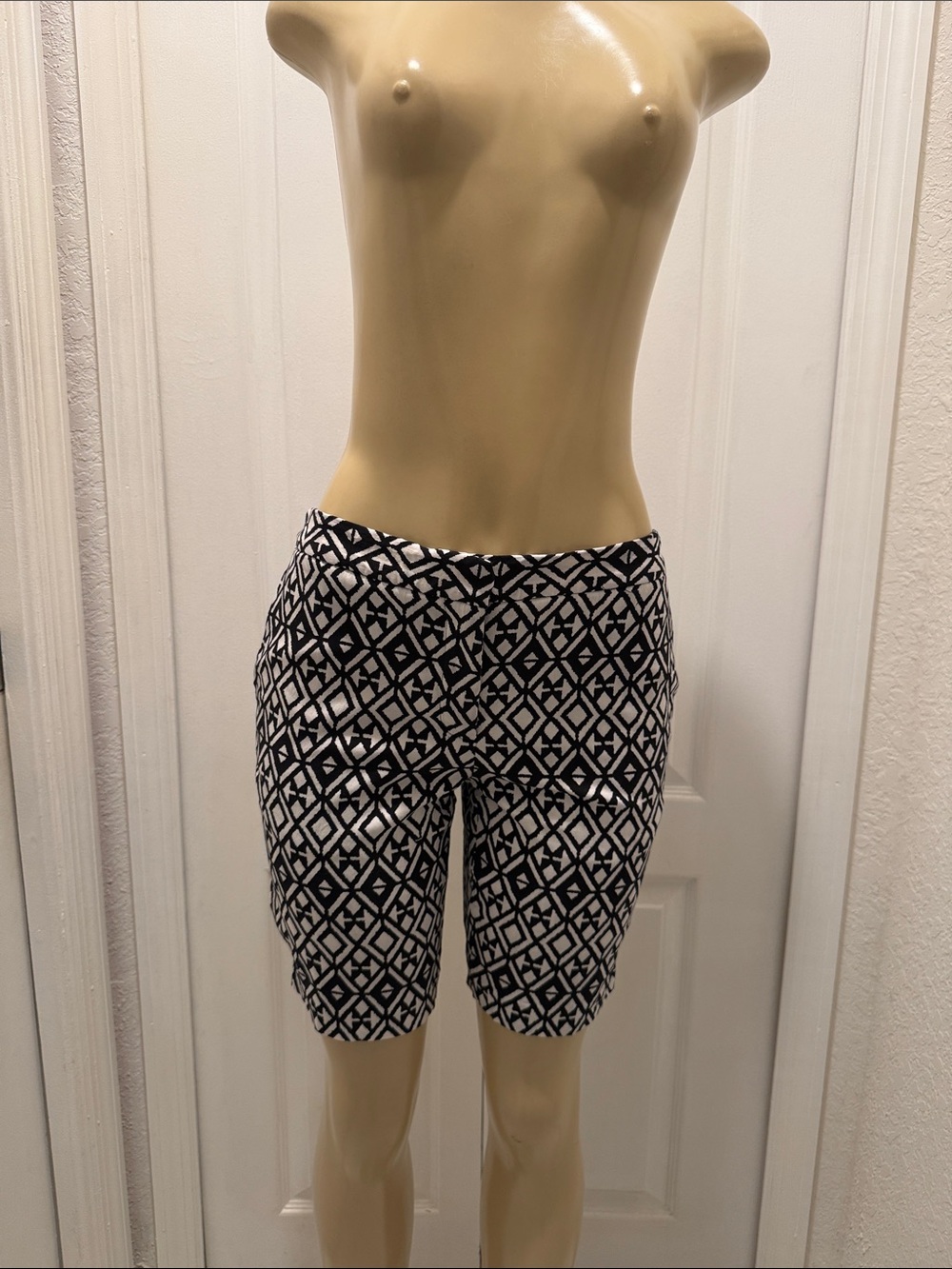Mario Serrani Black and White Geometric Bermuda Shorts